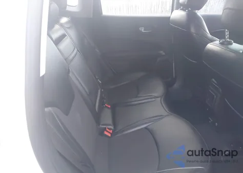 2020 Jeep Compass Altitude 4X4 from USA, damaged, VIN 3C4NJDBB5LT130128